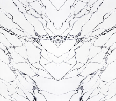 Bookmatched Calacatta quartz vertical B (518x450)