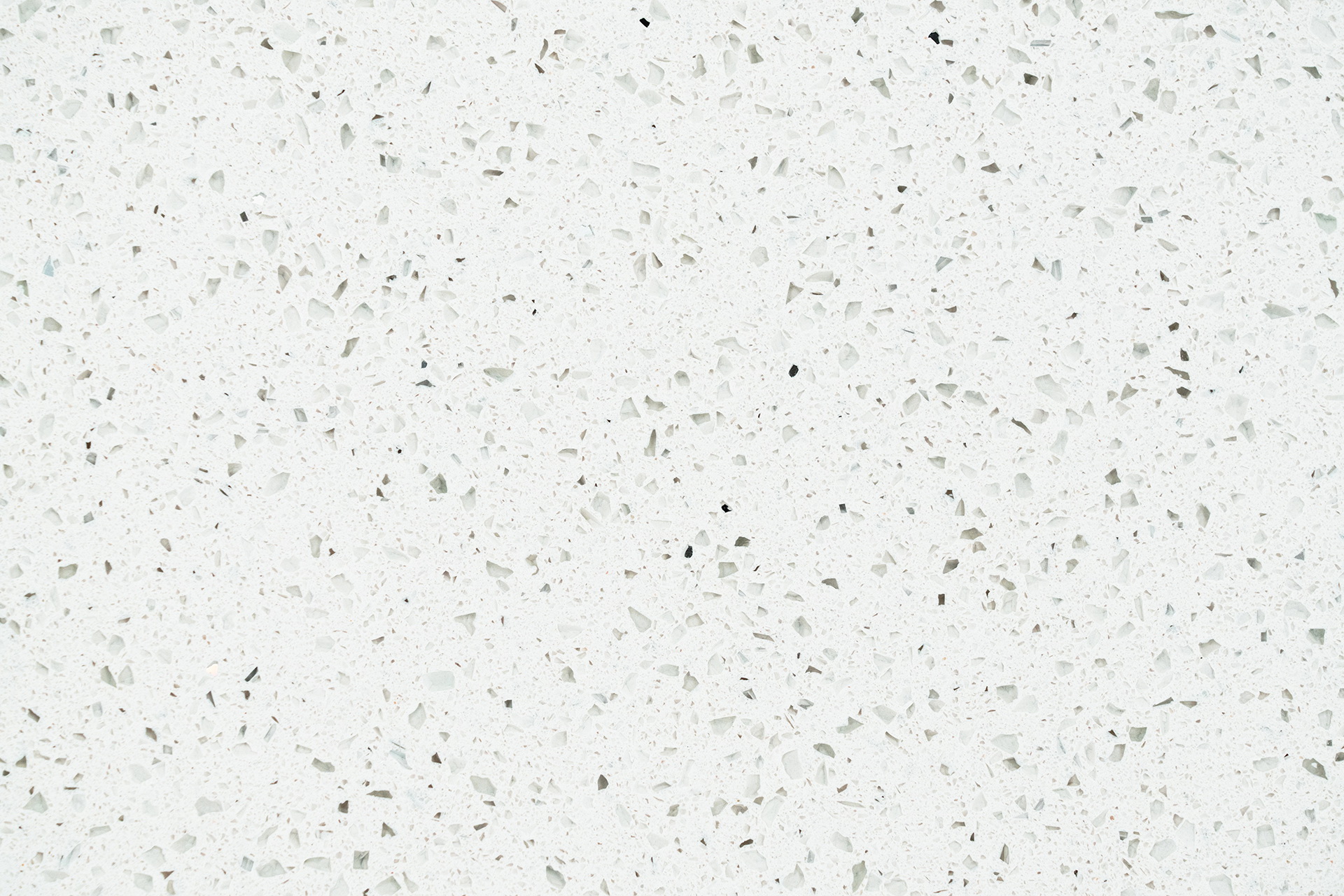 Linnstone Quartz 7027 Crystal White-Partial